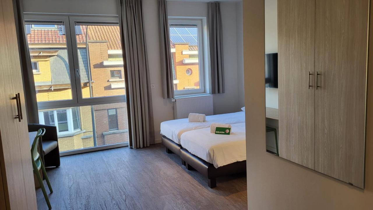 Zorghotel Prinsenhof رونس المظهر الخارجي الصورة